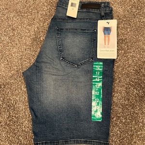 Women’s jean shorts